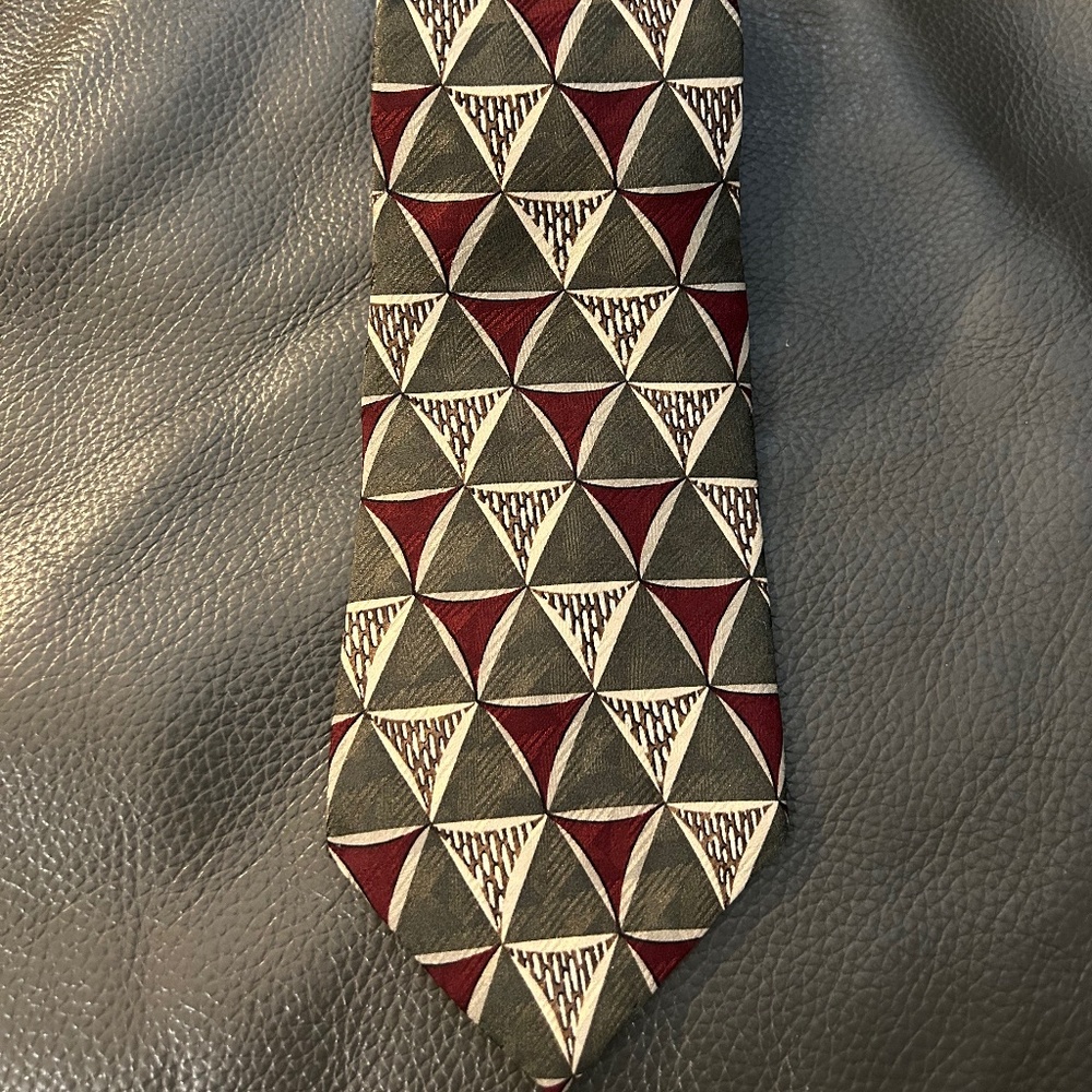 Givenchy Tie - 100% Silk - Like New!